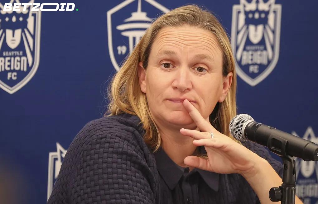 Seattle Reign prolonge Laura Harvey jusqu'à la saison 2028