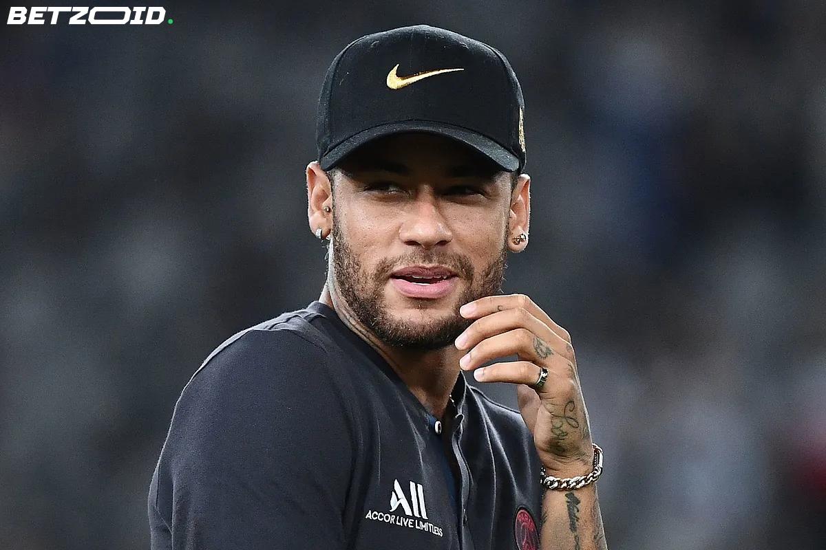 Neymar accusé de misogynie après ses commentaires sur l'arbitre en fin de match